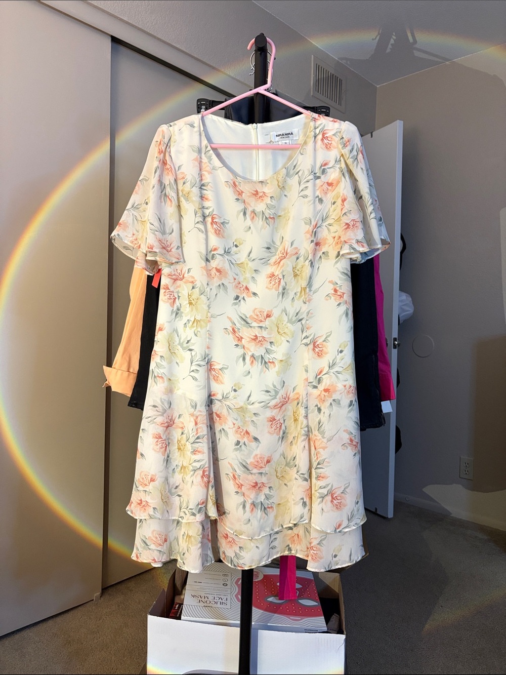 Nira Nira New YorkFloral Cream Layered Chiffon Shift Dress